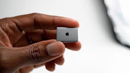 Miniature MacBook: A Study in Precision Product Photography